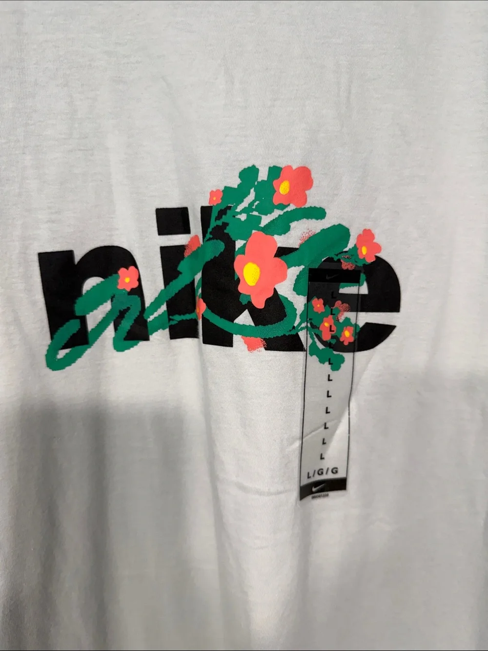 Nike Men’s Light Gray Logo Tee with Floral Accent